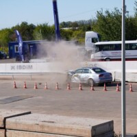 Galeria - test zderzeniowy samochodu osobowego ze stalową barierą drogową - poligon IBOS Inowrocław - ICRASH25