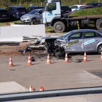 Galeria - test zderzeniowy samochodu osobowego ze stalową barierą drogową - poligon IBOS Inowrocław - ICRASH25
