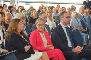 Uczestnicy obchodów jubileuszu IBDiM